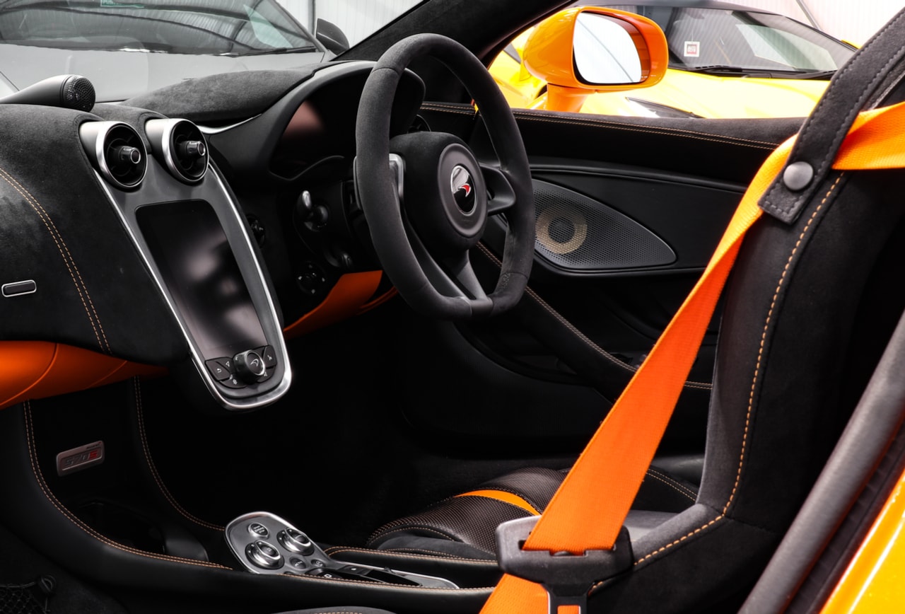 McLaren 570s Spider self drive car hire
