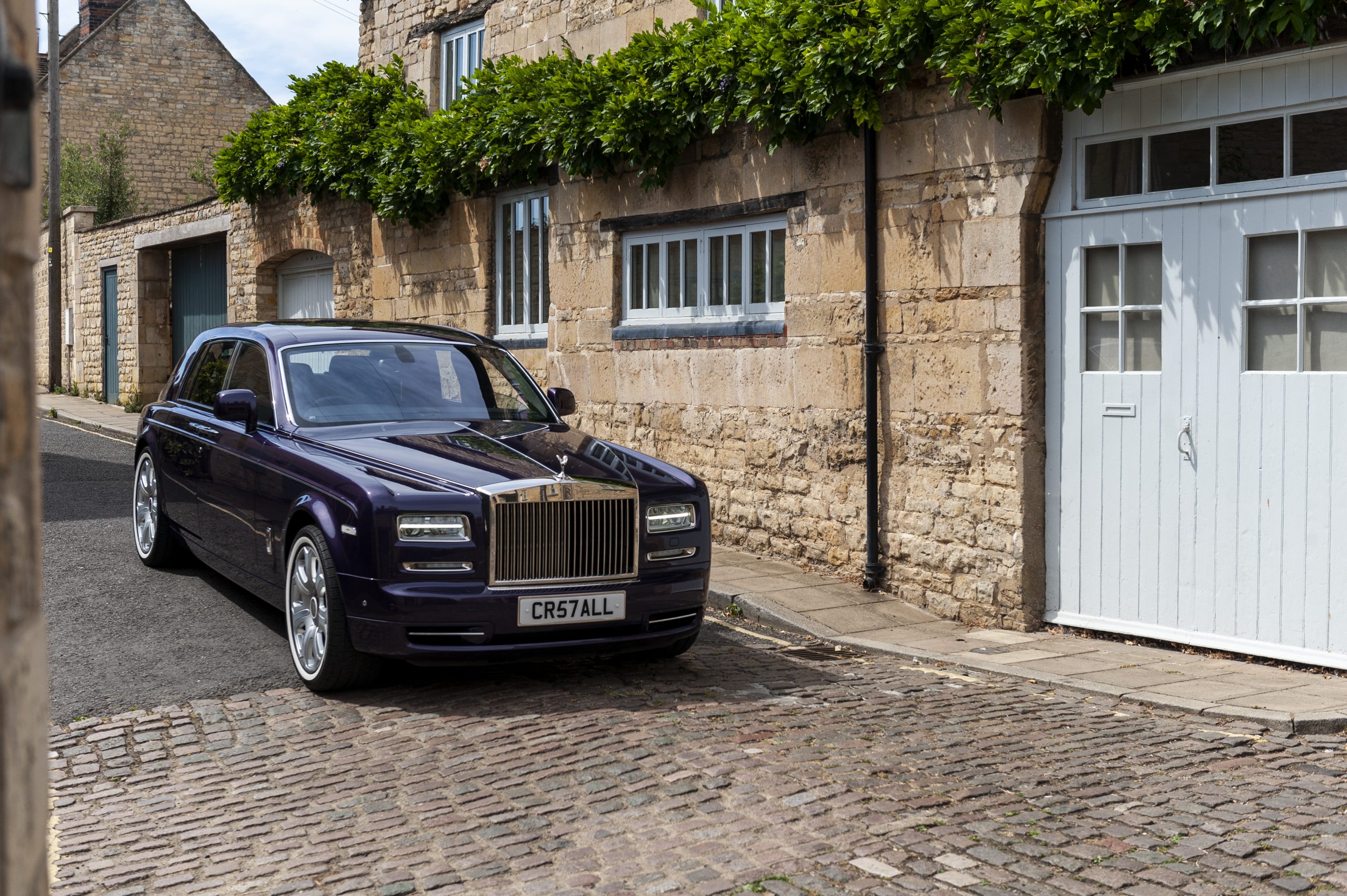 Bespoke Rolls Royce Phantom Series II Limo site Wedding Car Hire